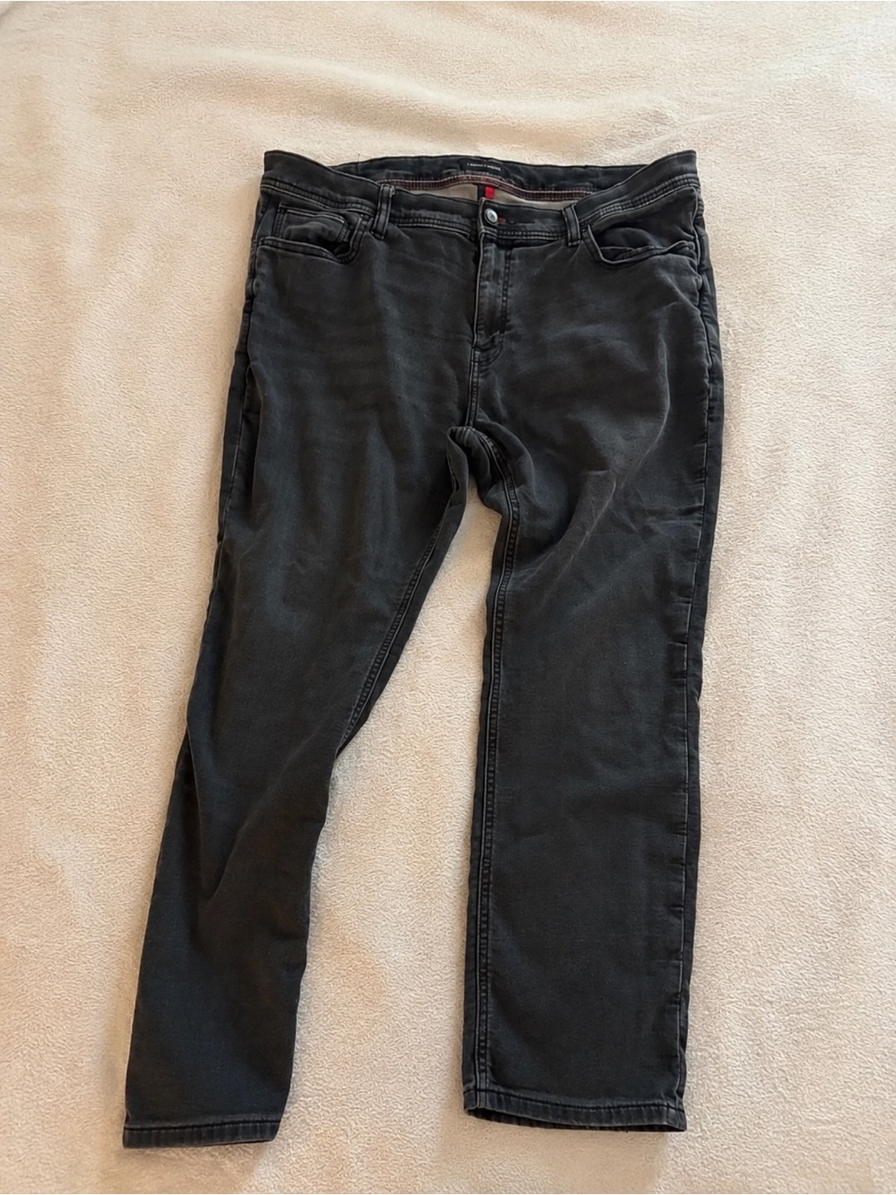 Tommy Hilfiger Black Jeans – Size 38x30